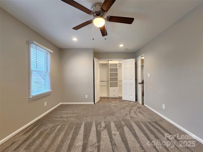 Building Photo - 7232 Sheffingdell Dr
