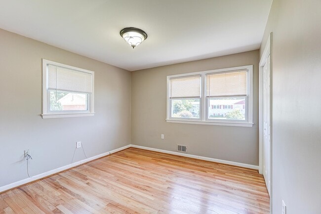 Building Photo - 11901 Bizet Ct