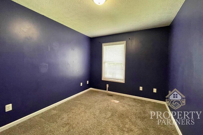 Building Photo - 2842 Highland Pl