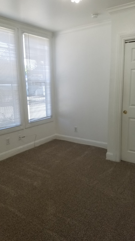 Building Photo - 980 Islay St