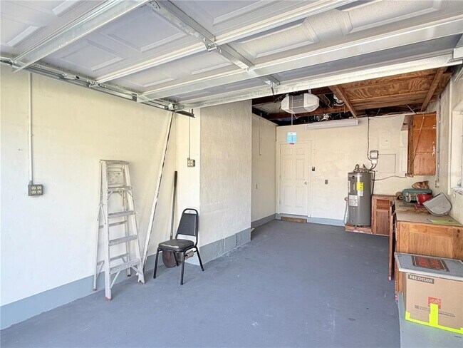 Building Photo - 309 Kerry Dr