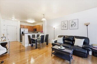 Building Photo - 4 Constellation Pl