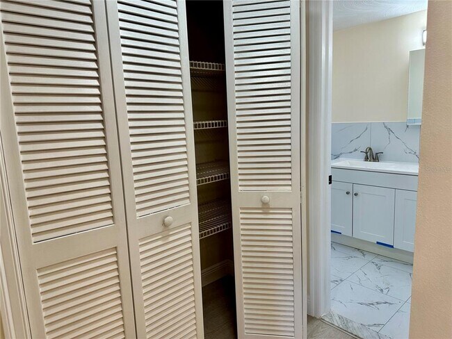 Building Photo - 4420 Sawgrass Blvd