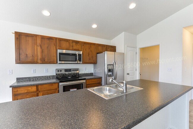 Building Photo - 1513 First Light Dr