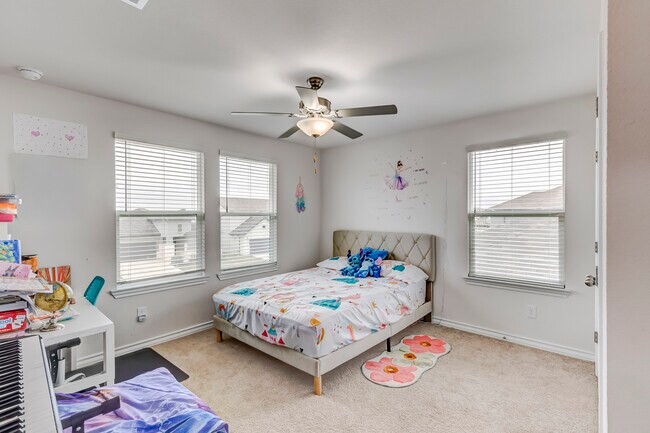 Building Photo - 149 Andesite Trl