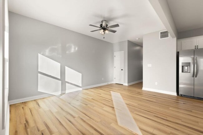 Building Photo - 804 Crozer Ave