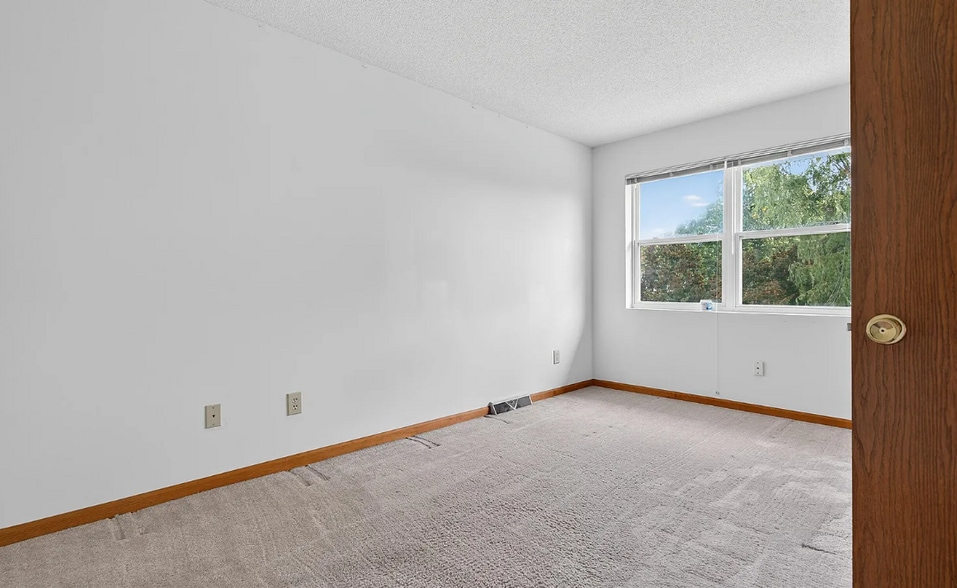 Building Photo - 29A Mapleridge Ave