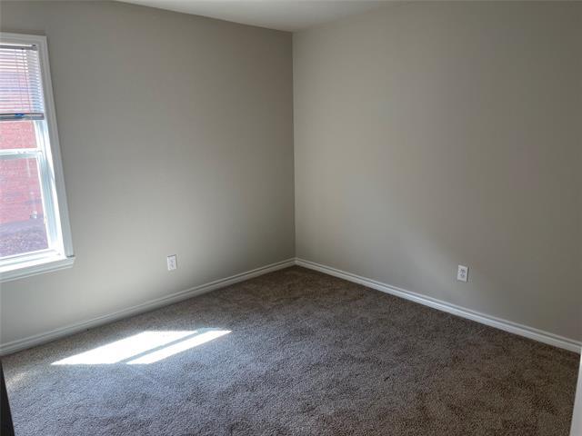Building Photo - 5908 Meadowglen Dr