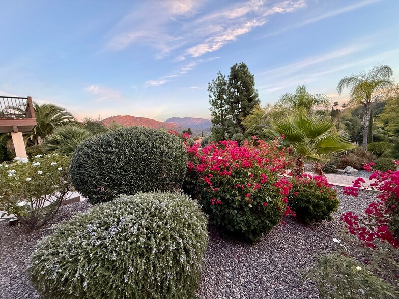 Building Photo - 13114 Polvera Ave