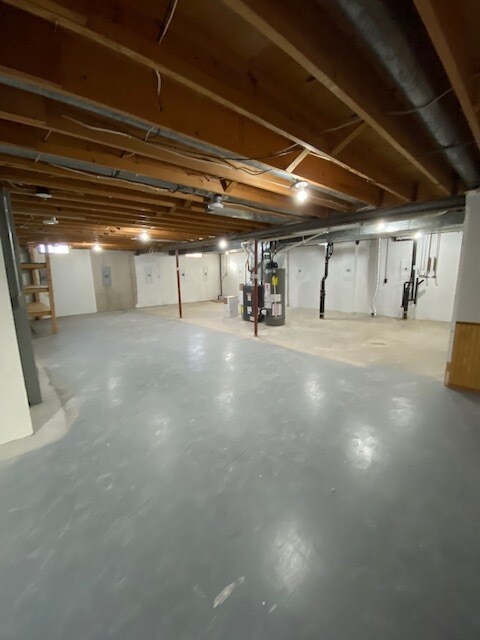 Building Photo - 1980 Tumblebrook Rd