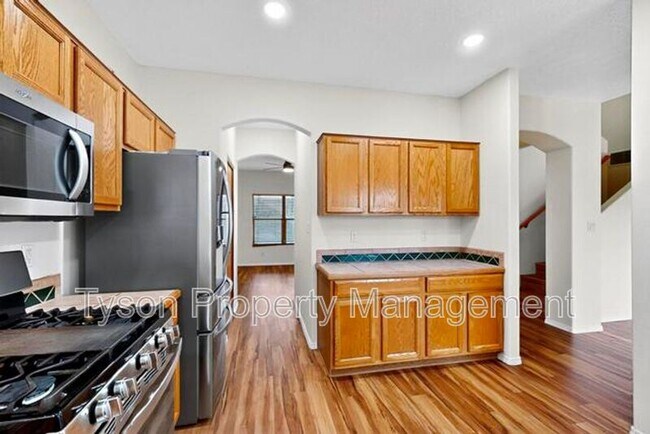 Building Photo - 10909 Pasquale Dr NW