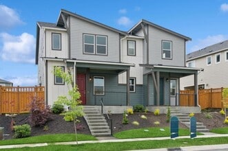 Building Photo - 3 bedroom in Bonney Lake WA 98391