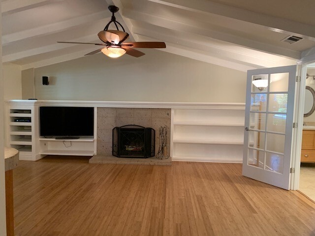 Building Photo - Gorgeous Property on Private Street conveniently located on West side near Downtown!