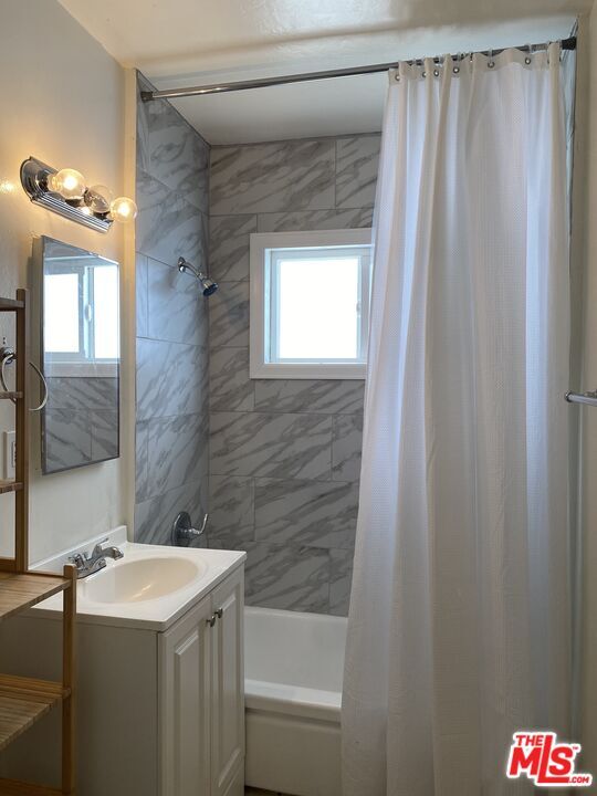 Building Photo - 1552 Brockton Ave