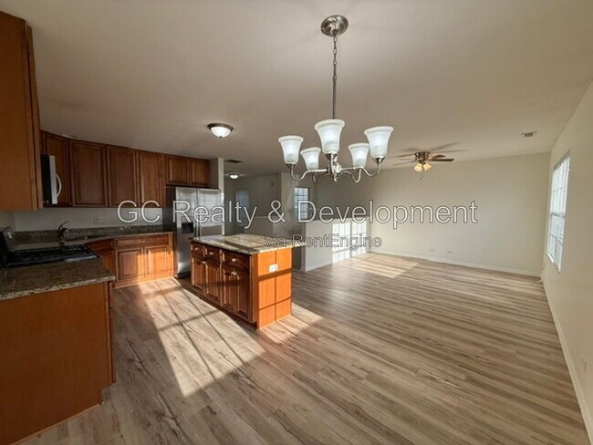 Building Photo - 1068 Turin Dr
