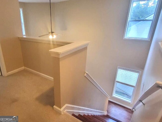 Building Photo - 2123 Worrall Hill Dr