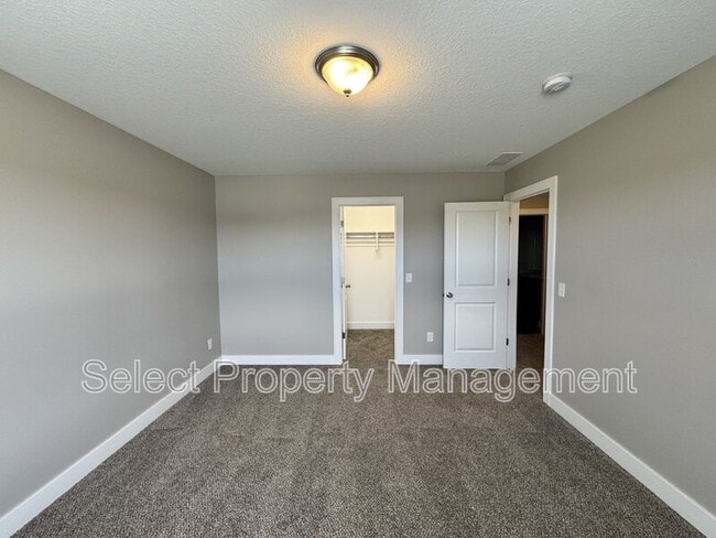 Building Photo - 12367 Speranza Dr