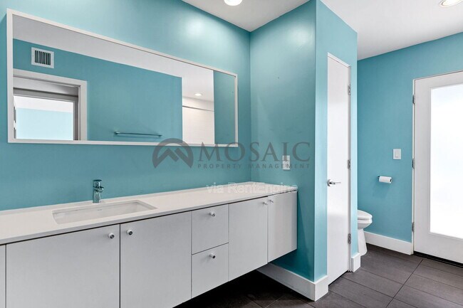 Building Photo - 8413 E Welsh Trail