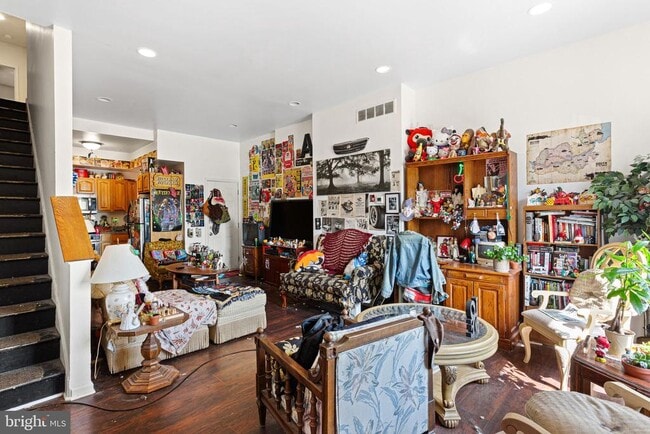 Building Photo - 1910 N 17th St