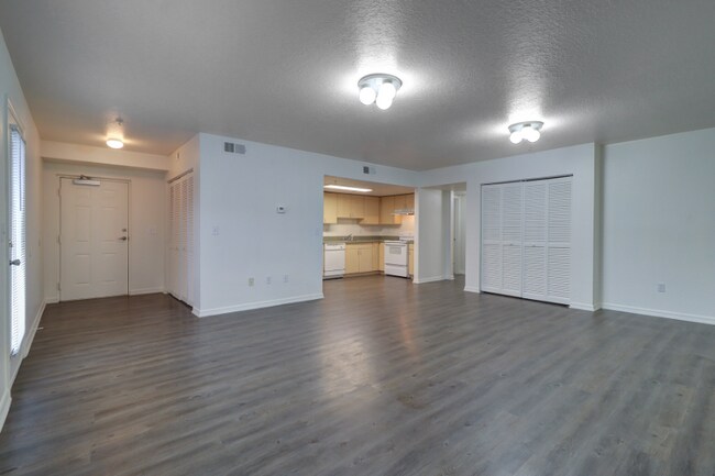 Building Photo - 8147 46th Ave N