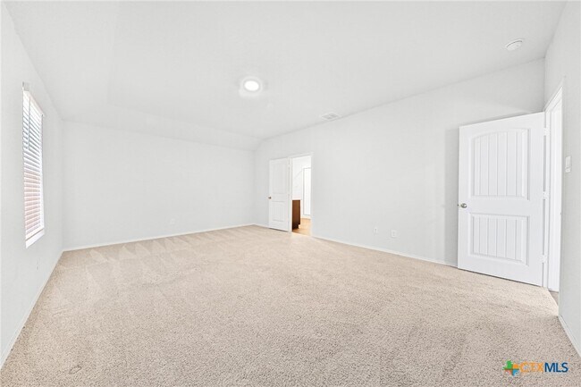 Building Photo - 813 Indigo Wy