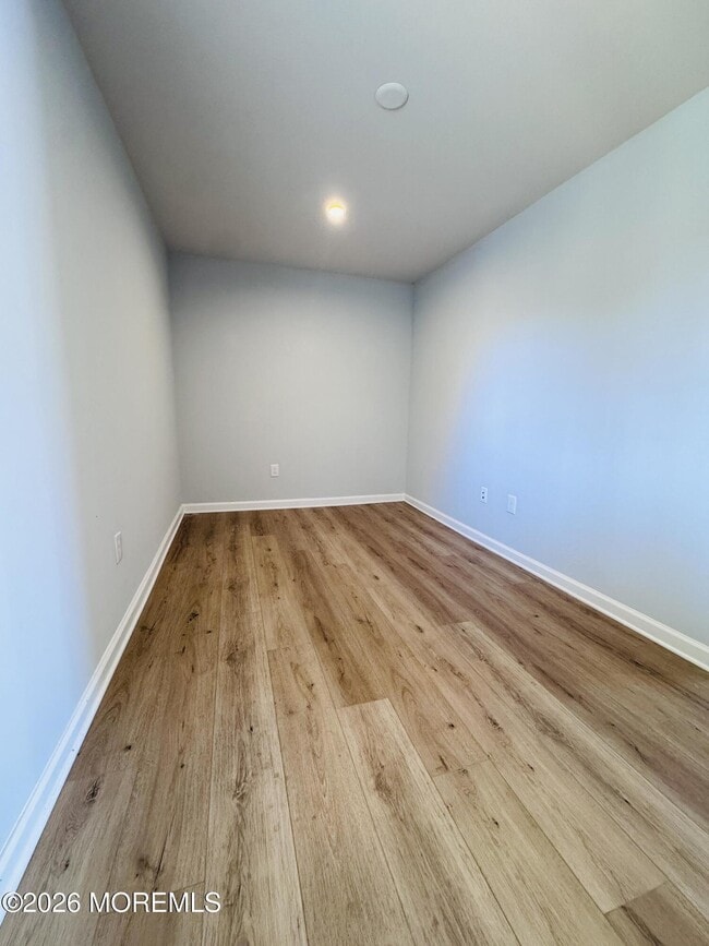 Building Photo - 207 Cyprus Ct