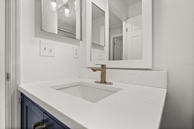 Building Photo - 3141 Enclave Ct