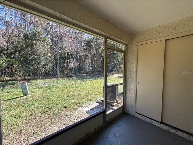 Building Photo - 2850 Westmoreland Ct