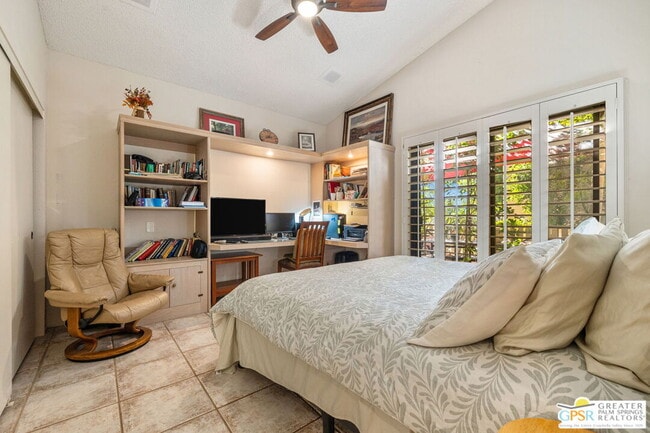 Building Photo - 17 Mission Ct