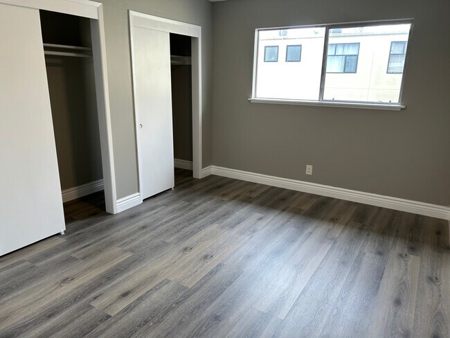 Building Photo - 3608 Midvale Ave