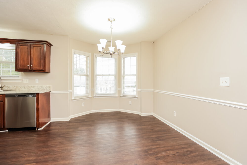 Building Photo - 410 Williamsport Dr