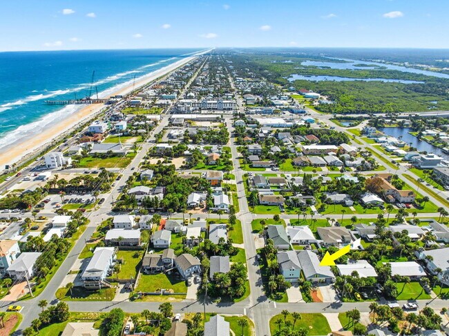 Building Photo - "Cozy & Efficient 1-Bedroom Retreat Steps from Flagler Beach!"