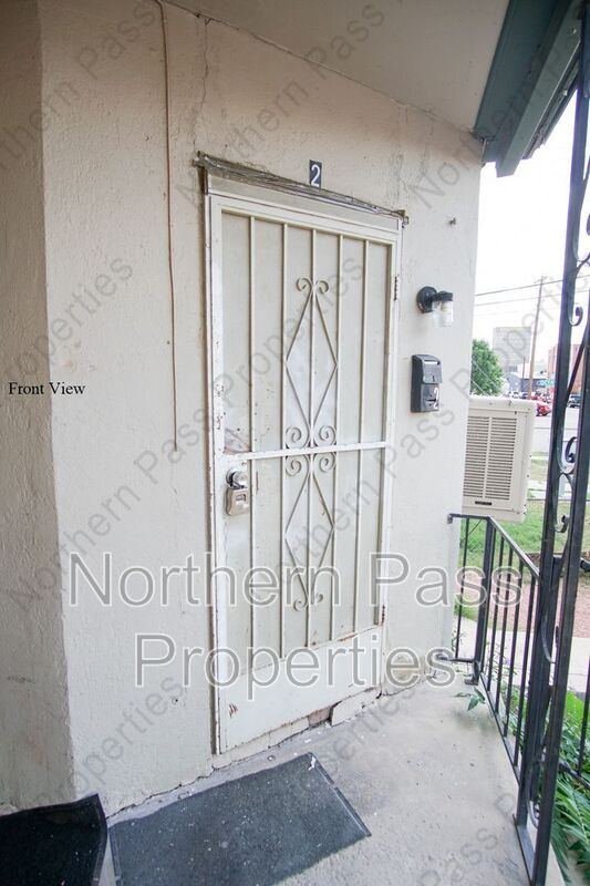 Building Photo - 1104 Myrtle Ave