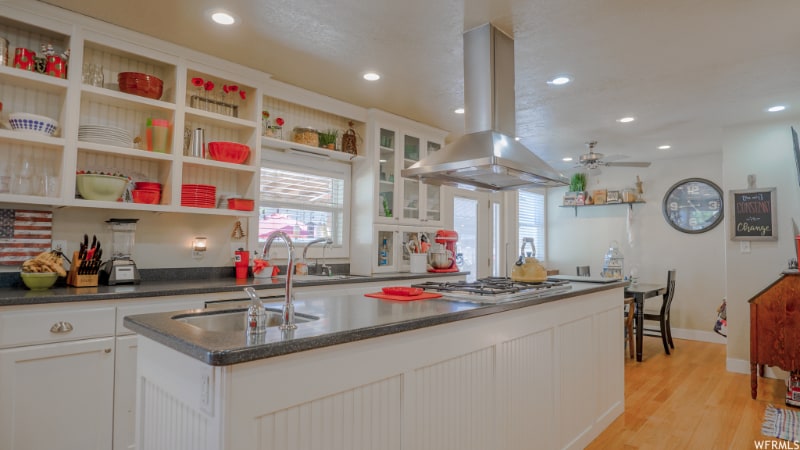 Building Photo - 1003 W 500 S