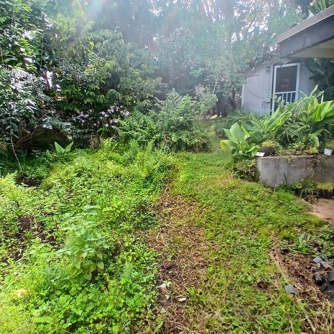 Building Photo - 465 Copp Rd