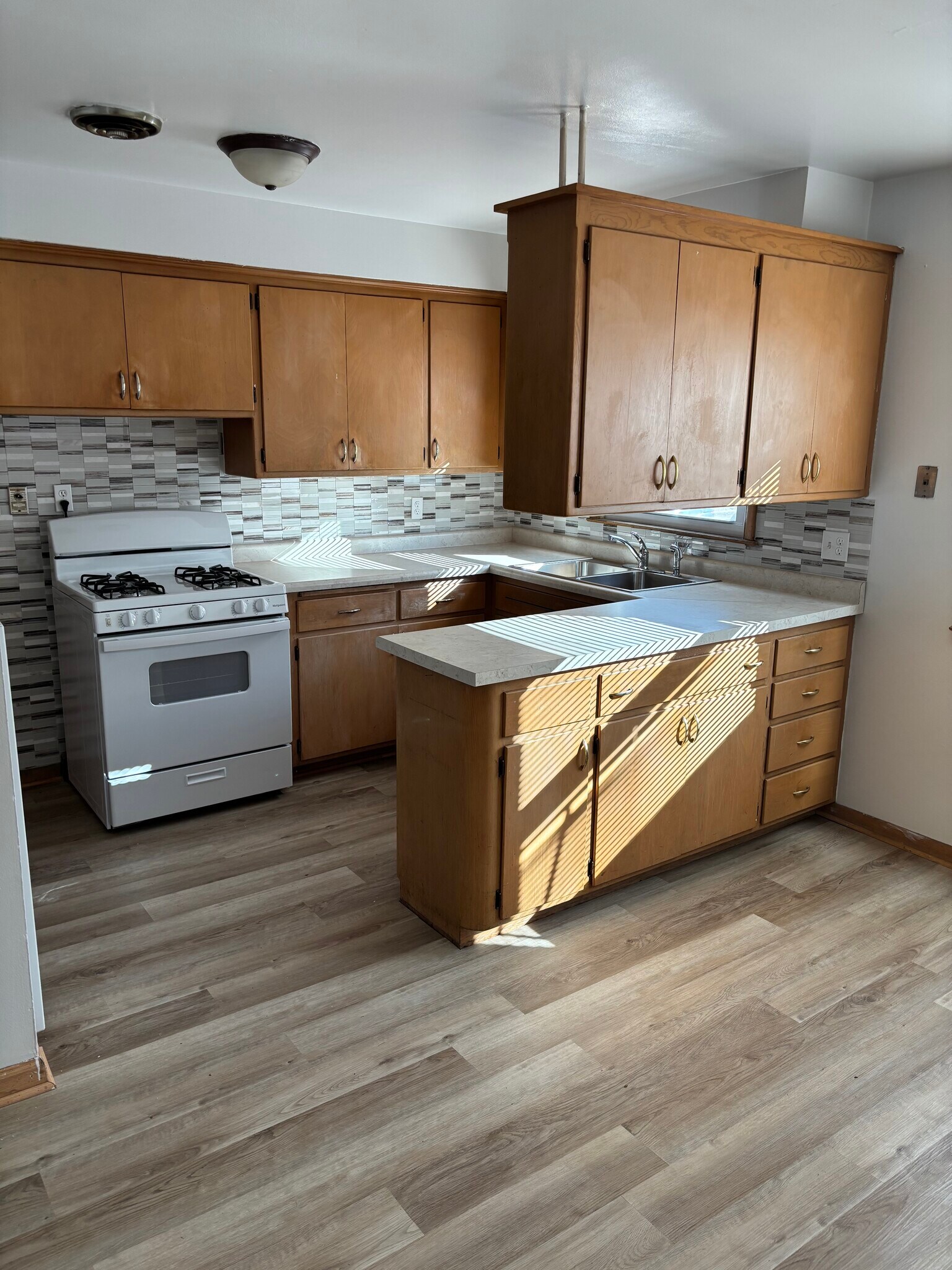 Building Photo - 4539 N 68th St