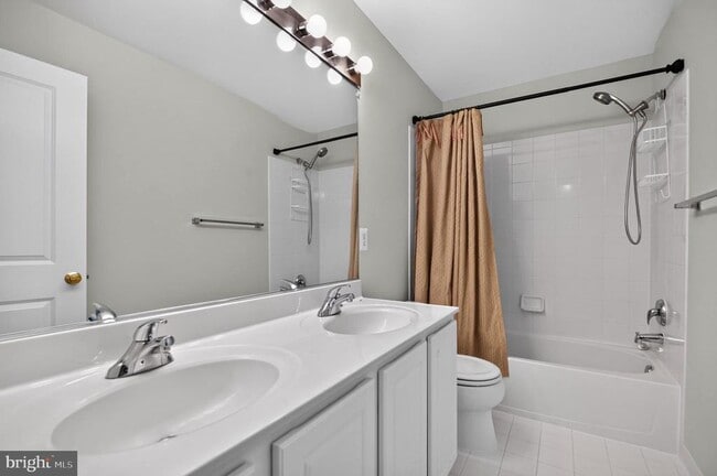 Building Photo - 43278 Sunderleigh Square