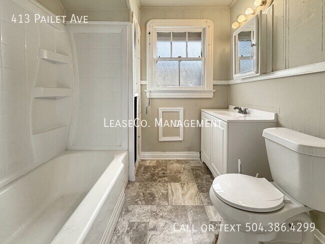 Building Photo - 413 Pailet Ave