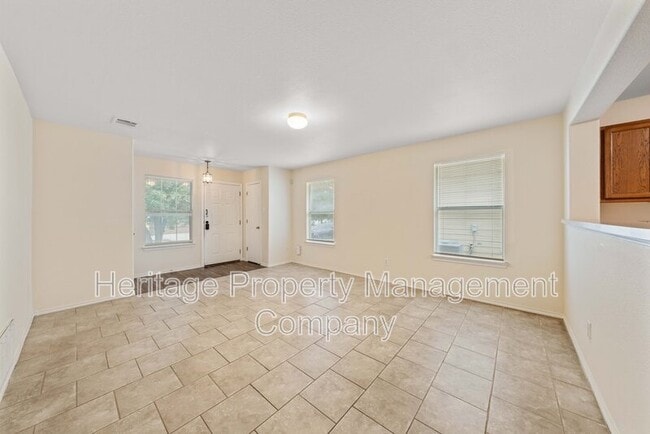 Building Photo - 6402 Candleview Ct