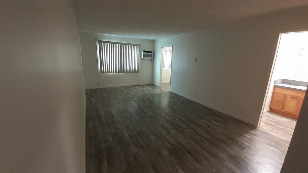 Building Photo - 5929 Laurel Canyon Blvd