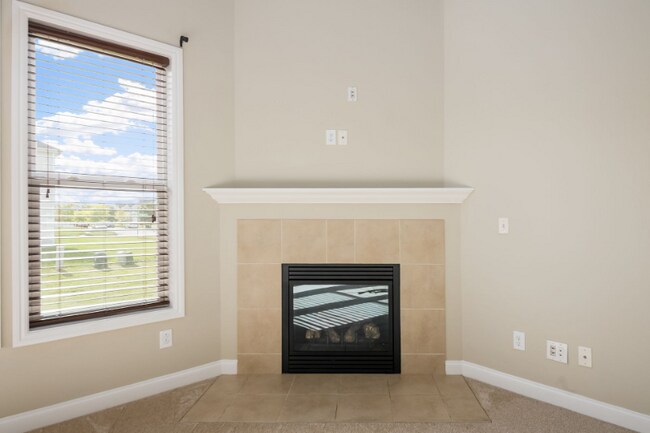 Building Photo - 8865 Sweetshade Dr