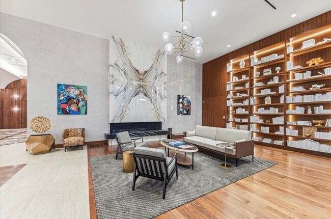 Building Photo - 1711 Allen Pkwy