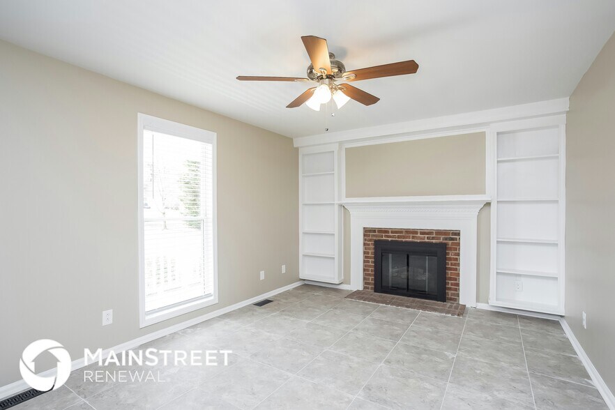 Building Photo - 1001 Hornbuckle Ct