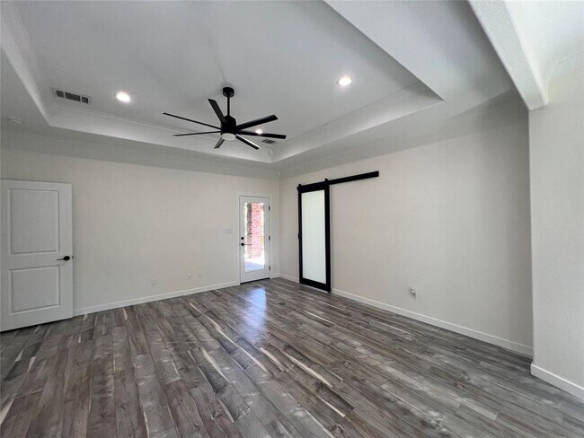 Building Photo - 117 Cotton Rows Ln