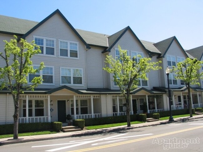 Interior Photo - Gresham Central