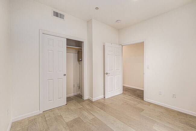 Building Photo - 4895 Shattuck Ave.