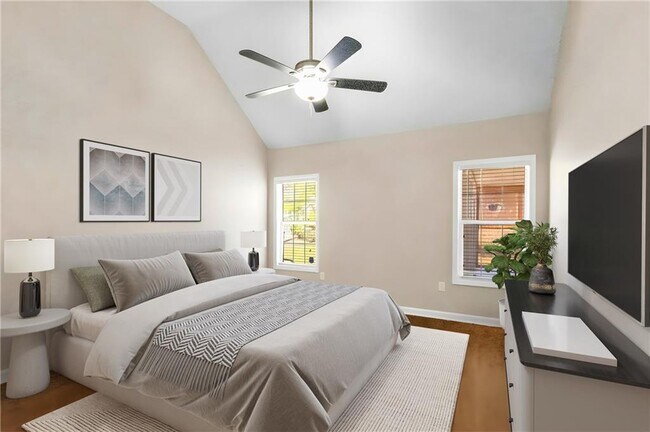 Building Photo - 125 York Ln