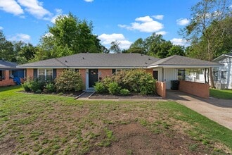 Building Photo - 119 Charles Ave