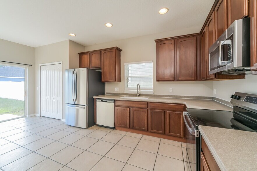 Building Photo - 4316 Creeks Run Blvd