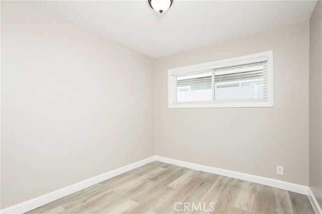Building Photo - 634 Willow Dr